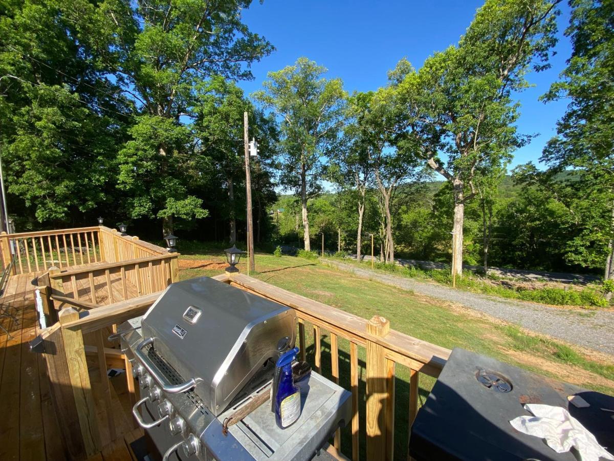 Apartment In The Country Etowah Exterior photo